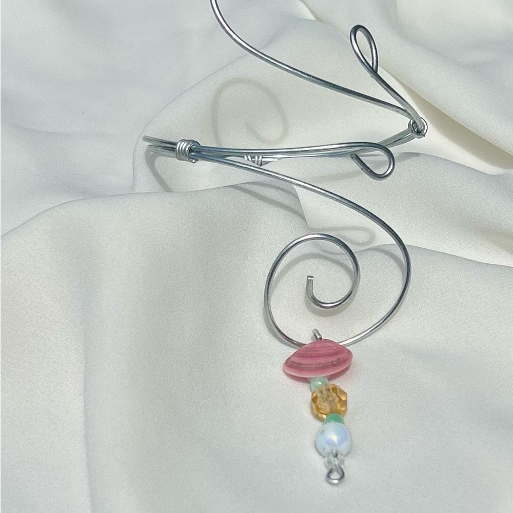 Arm Cuff: Pink Shell - Picture 3 of 4
